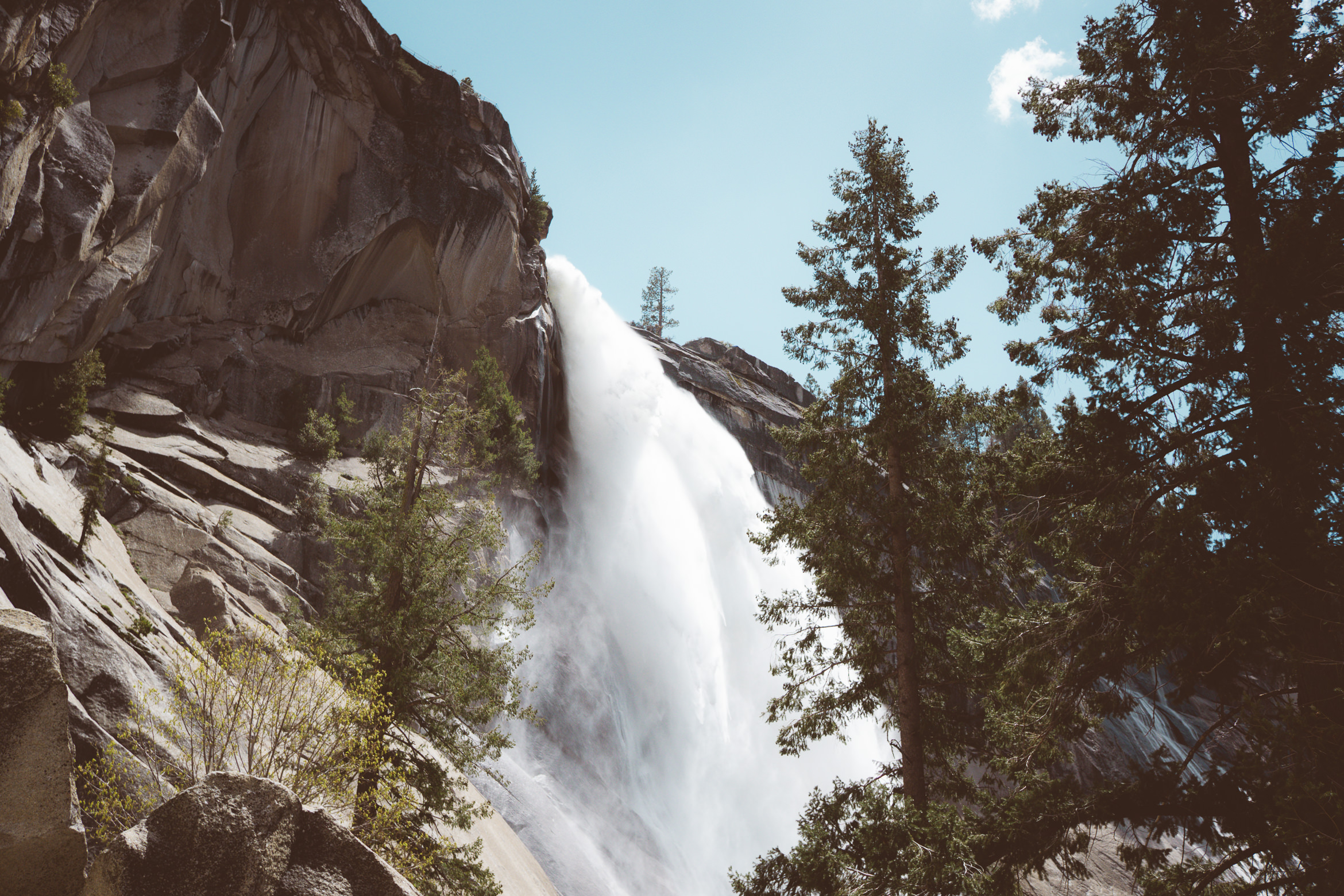 yosemite nevada falls