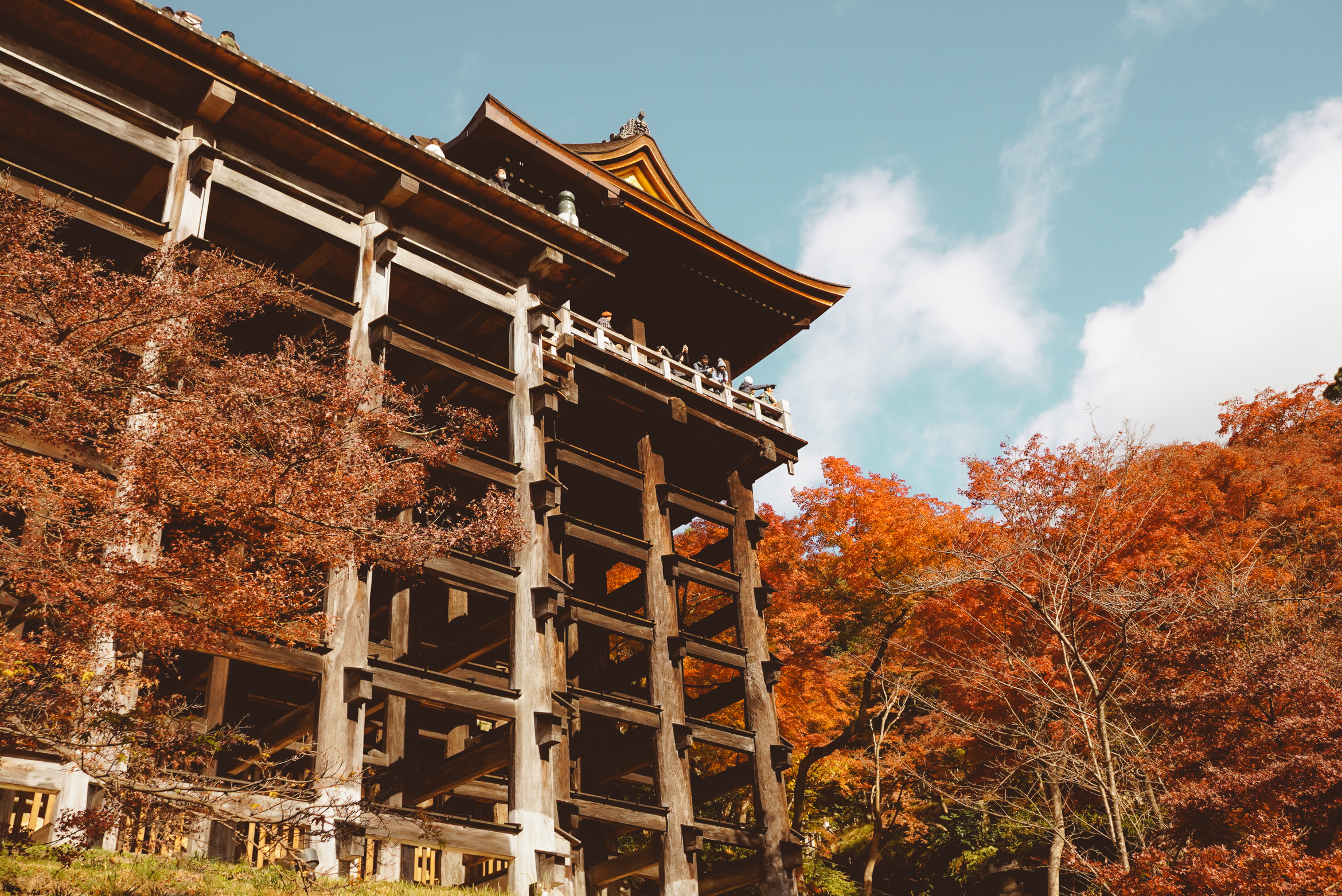 Japan Kyoto temple over the abyss